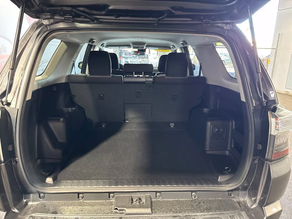 Used 2022 Gray Toyota SR5 image 20