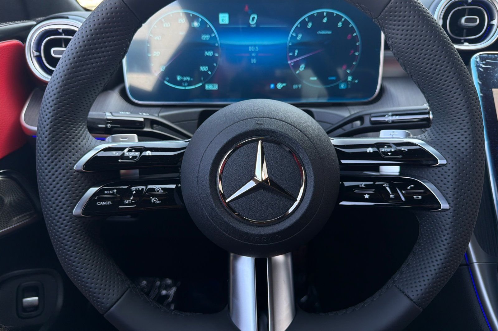 New 2026 Polar White Mercedes-Benz CLE 450 image 24