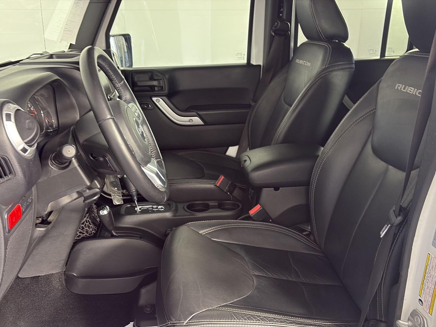 Used 2017 Bright White Clearcoat Jeep Rubicon Hard Rock image 22