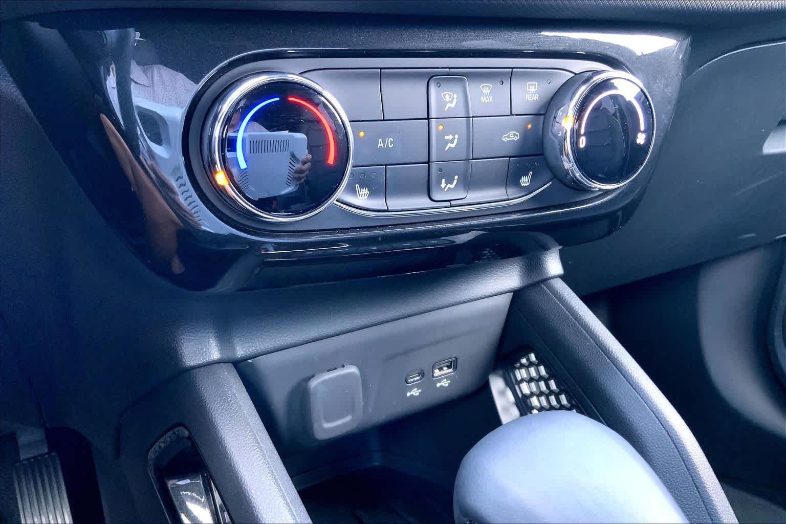 Used 2025 Sterling Gray Metallic Chevrolet ACTIV image 34