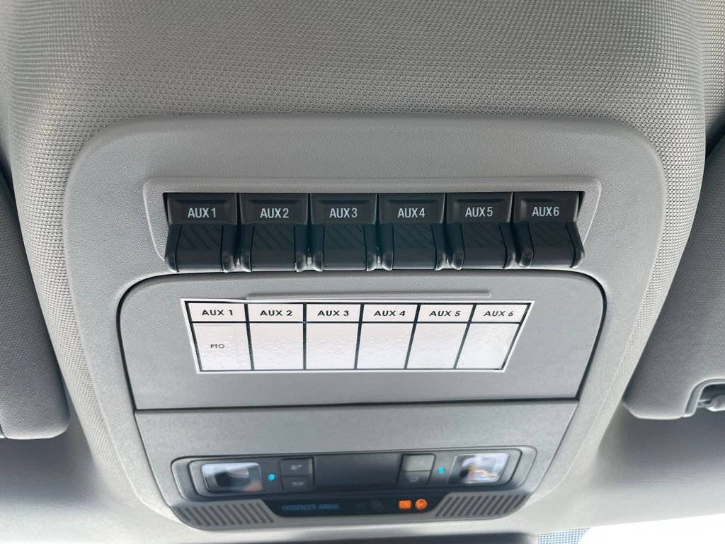 2025 Ford F-550 Super Duty Chassis Cab XL - Photo 61