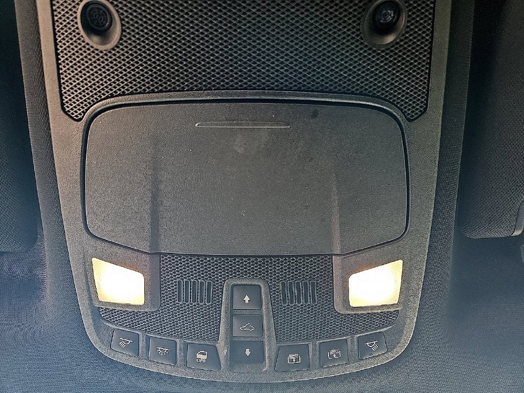 Used 2016 Black Ford Lariat image 21