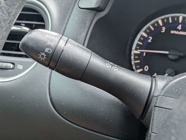 Used 2019 Gray INFINITI LUXE image 29