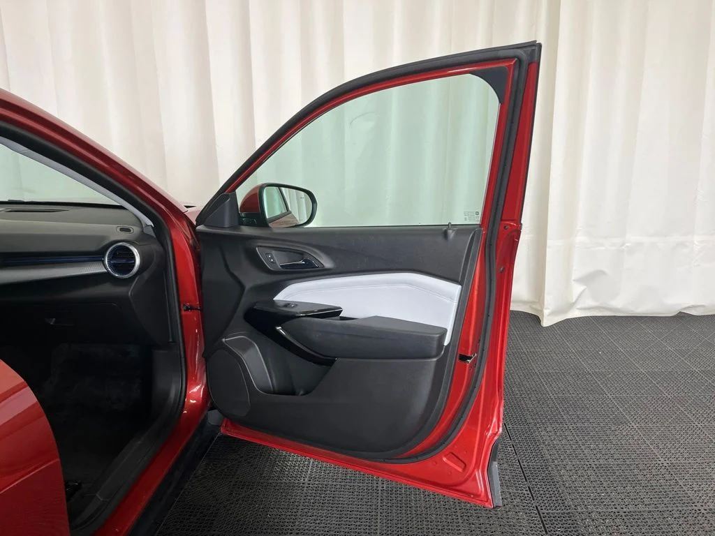 Used 2024 Orange Metallic Chevrolet LT image 18