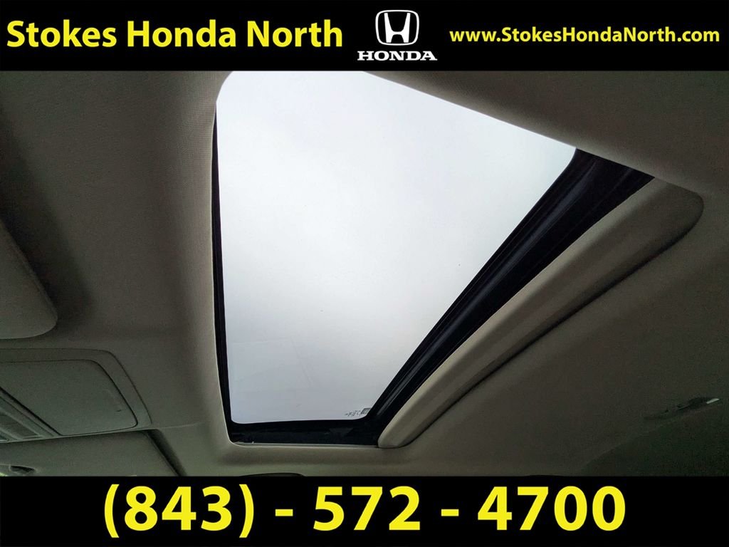 Used 2019  Honda EX-L image 24