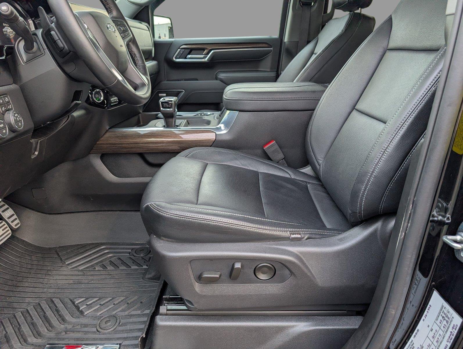 Used 2026 Black Chevrolet RST image 3