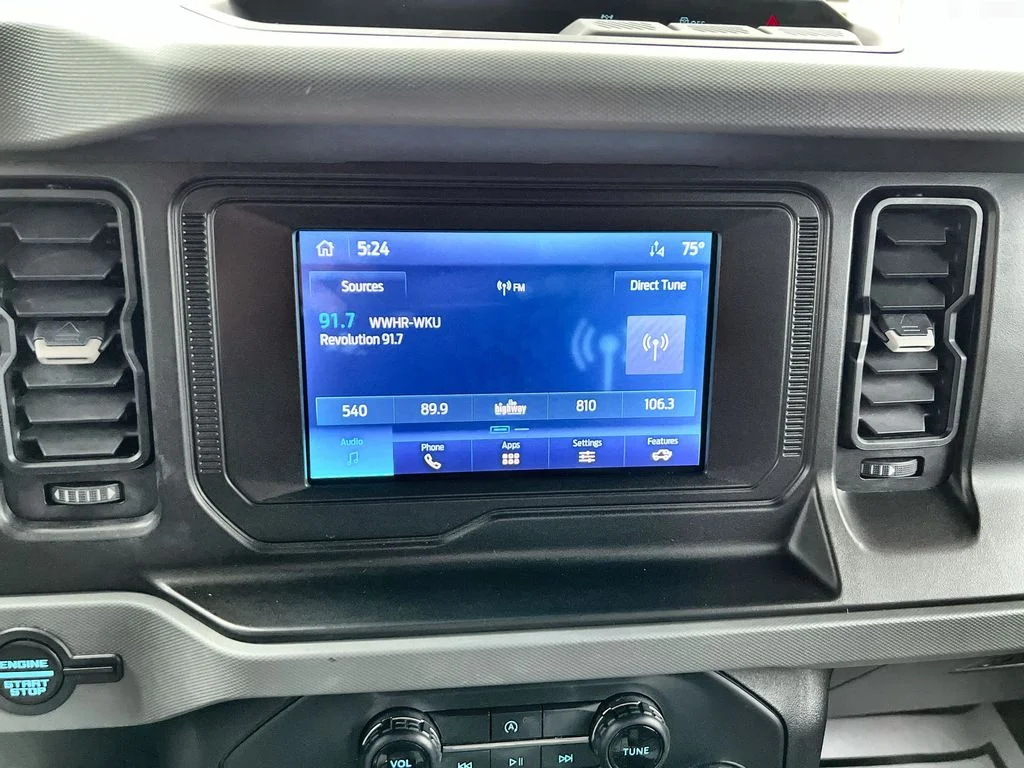 Used 2022 Orange Ford Base image 16