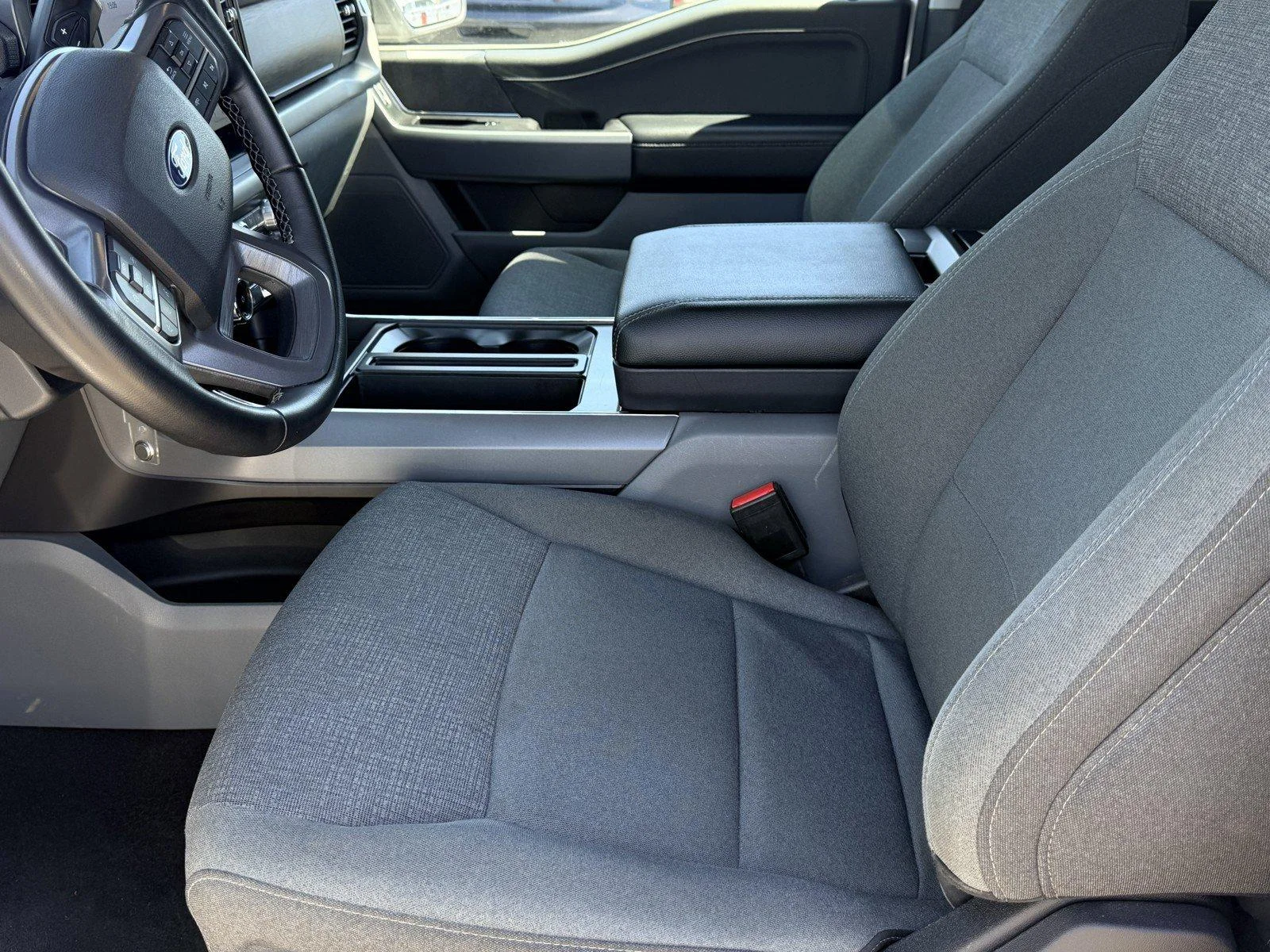 Used 2024  Ford XLT image 15