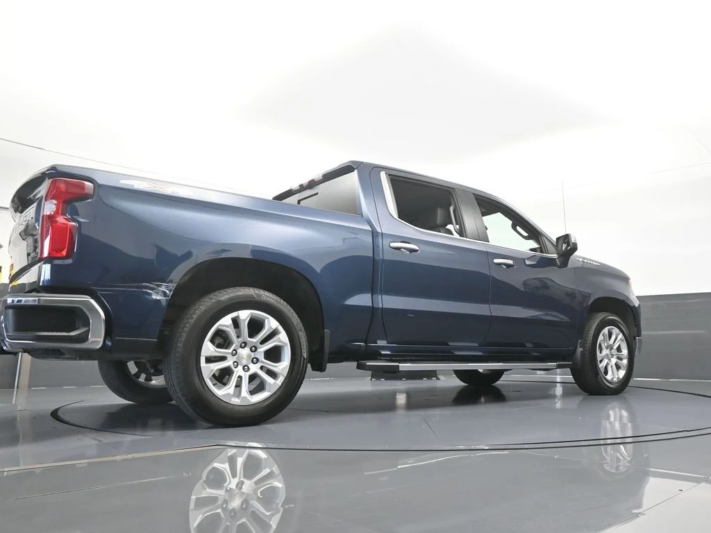Used 2022 Northsky Blue Metallic Chevrolet LTZ image 66