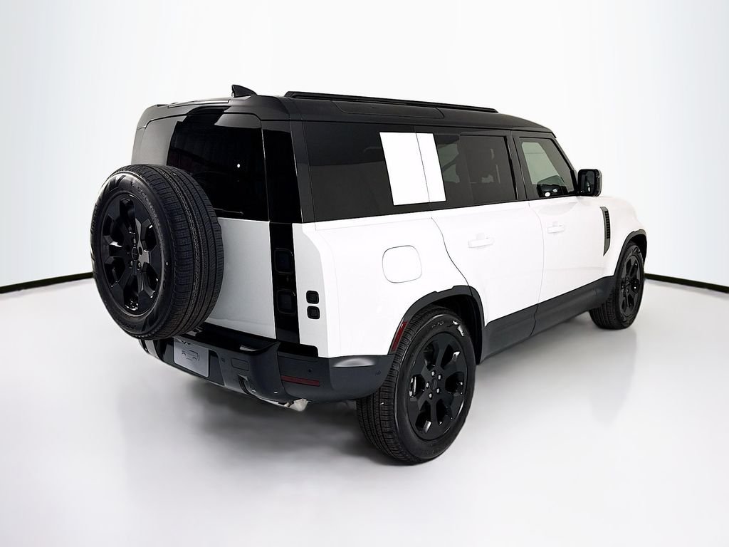 Used 2026 Fuji White Land Rover S image 5