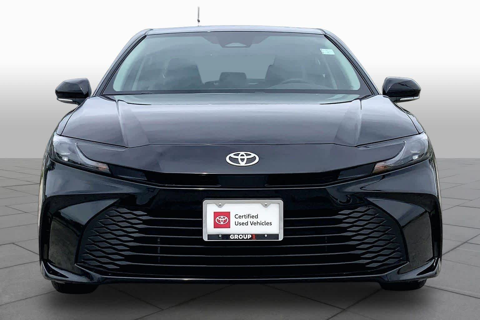 Used 2026 Midnight Black Metallic Toyota LE image 4