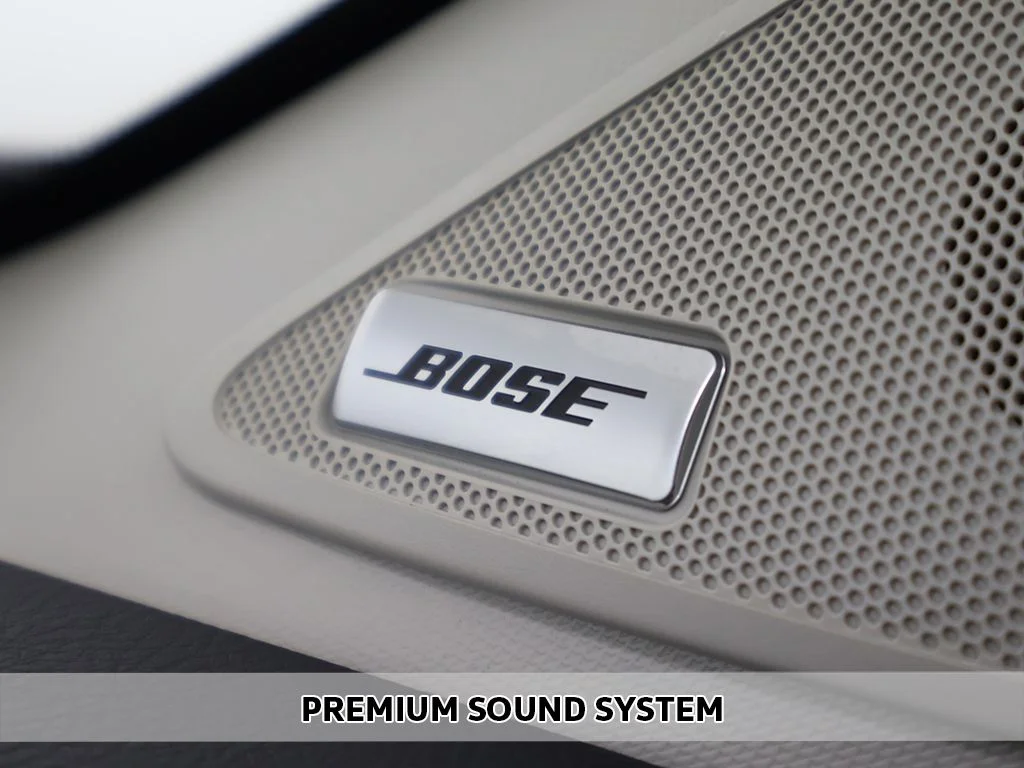 Used 2023 Beige Nissan Platinum image 5