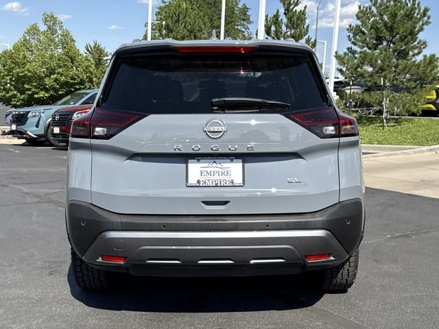 Used 2023 Gray Nissan SL image 25