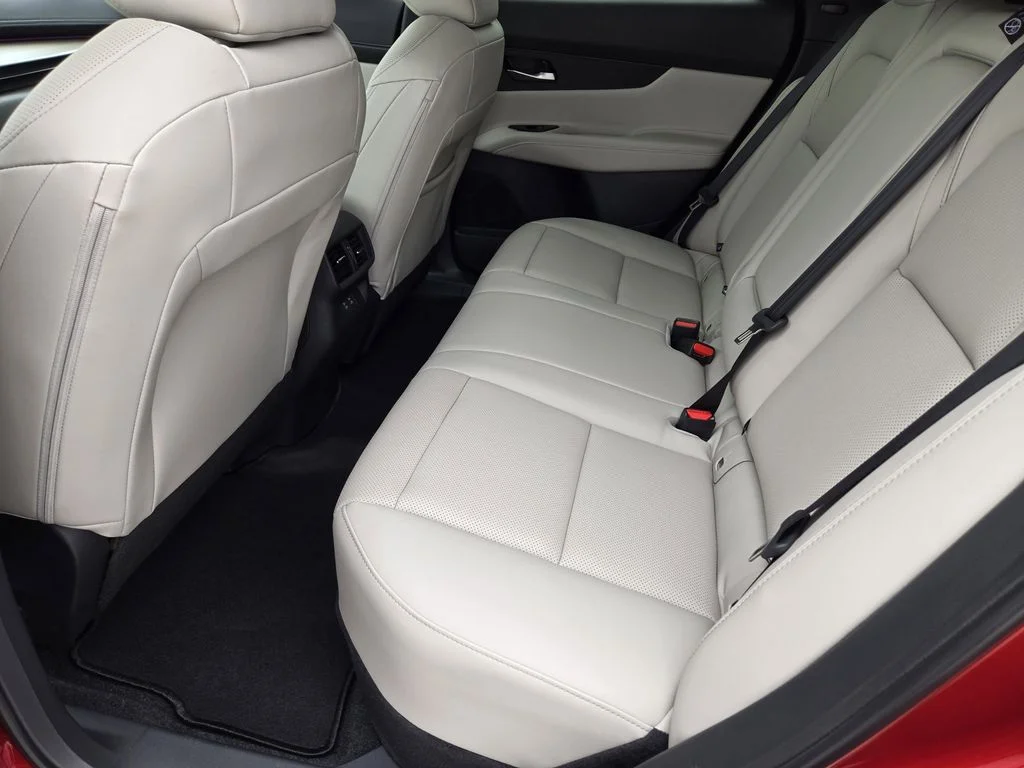 New 2026 Scarlet Ember Tintcoat Nissan SL image 25