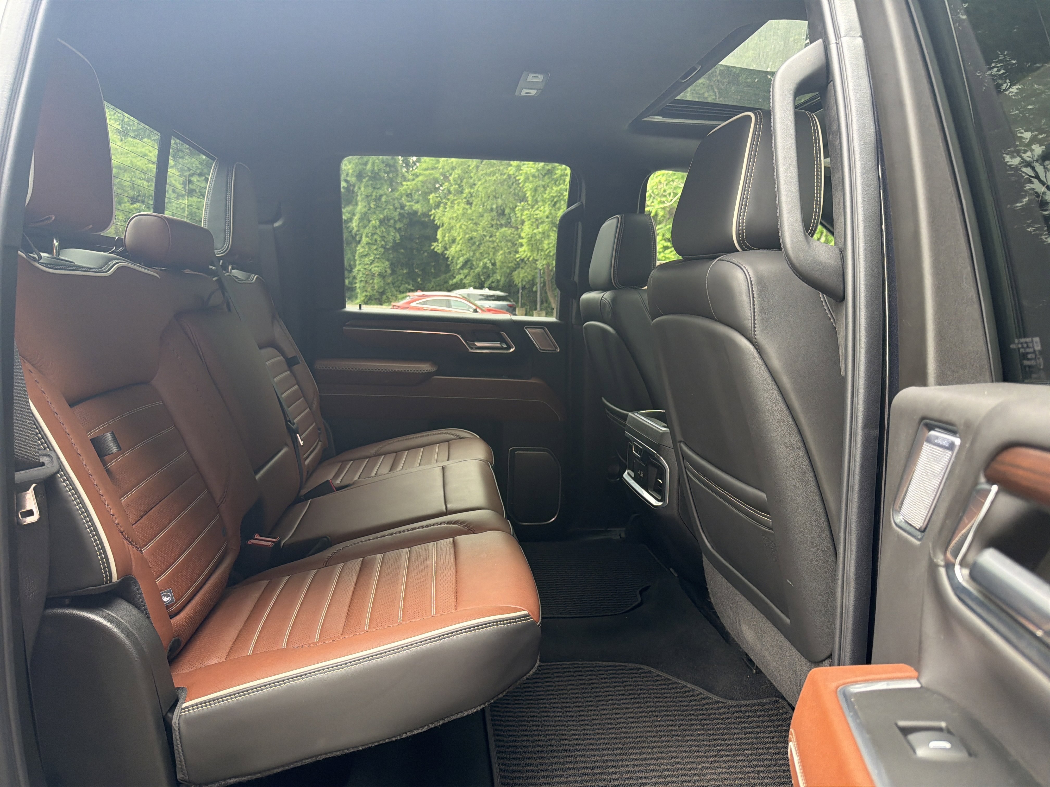 Used 2024 Titanium Rush Metallic GMC Denali Ultimate image 22