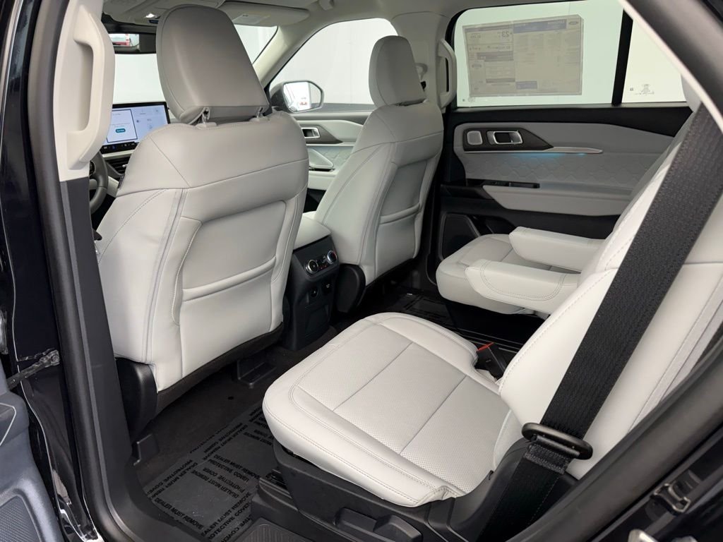 New 2026 Agate Black Metallic Ford Platinum™ image 64