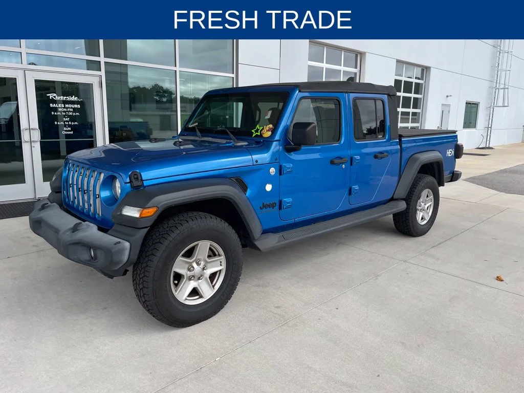 Used 2020 Blue Jeep Sport image 1
