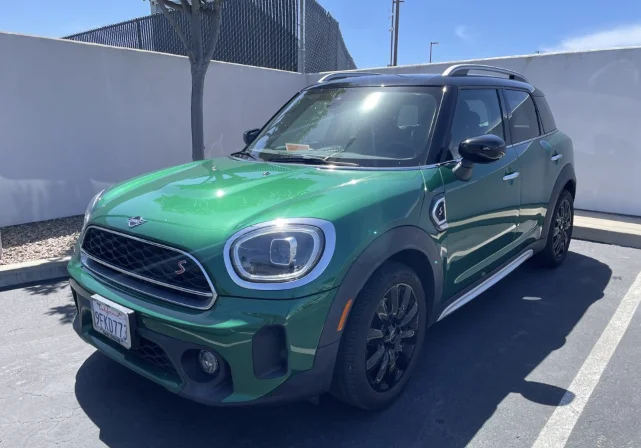 2023 MINI Countryman Cooper S's photo