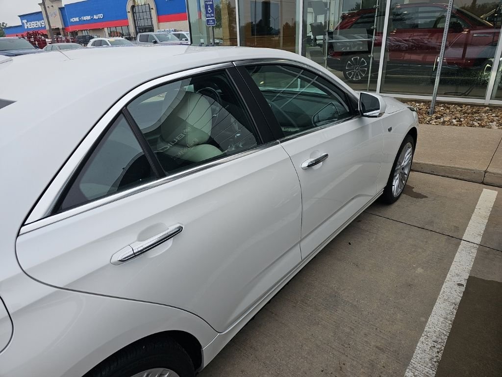 Used 2024 White Cadillac Premium Luxury image 8