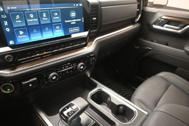 Used 2026 White Chevrolet LT Trail Boss image 28