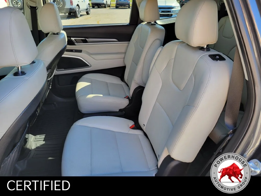 Used 2020 Gray Kia S image 16