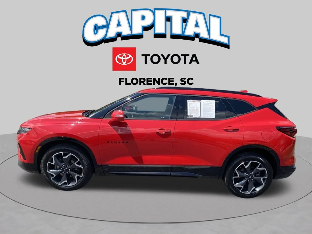 Used 2020 Red Chevrolet RS image 3