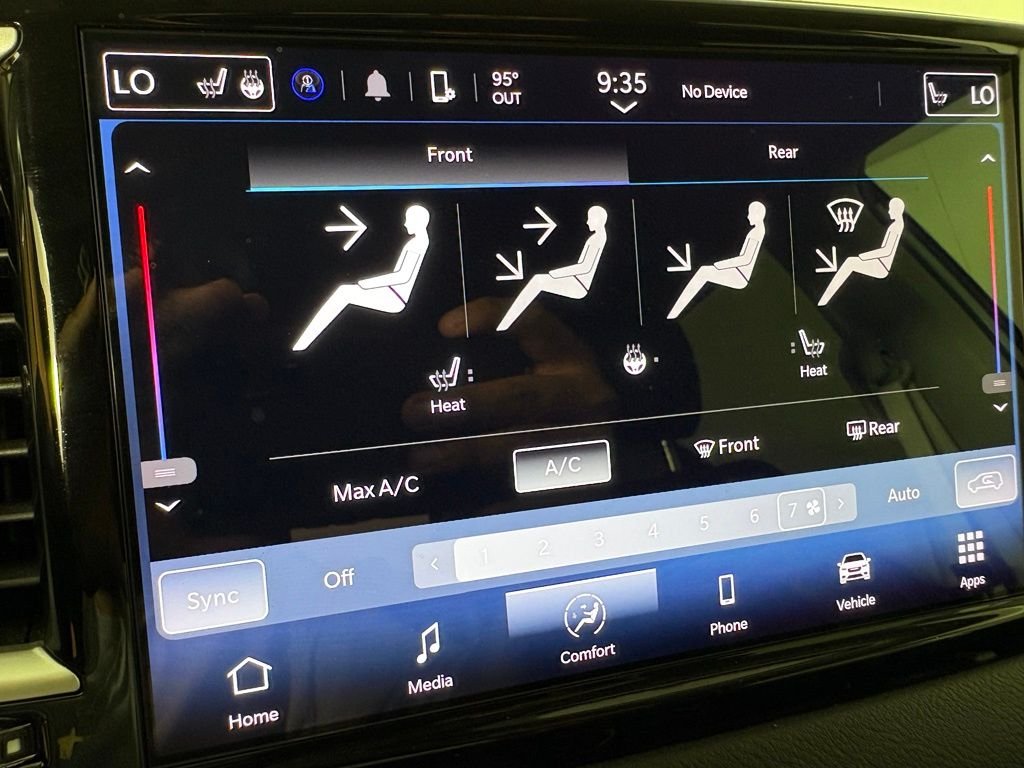 Used 2024 Silver Chrysler Touring L image 29