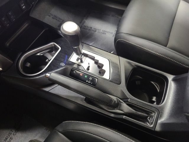 Used 2016 Classic Silver Metallic Toyota Limited image 32