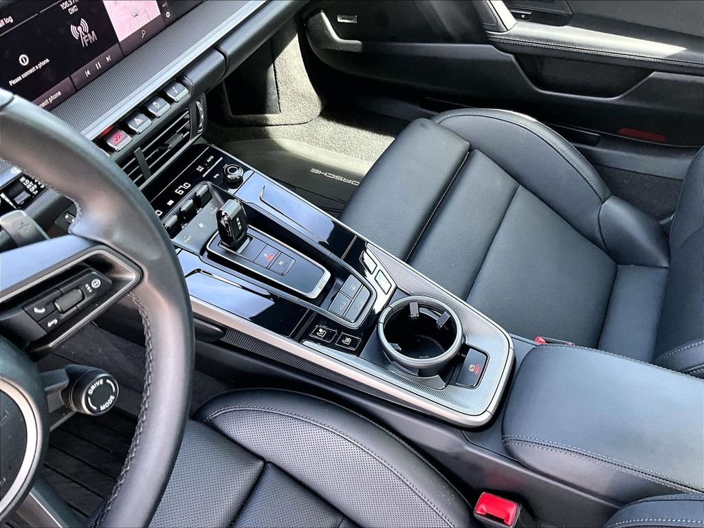 Used 2025 White Porsche Carrera image 17