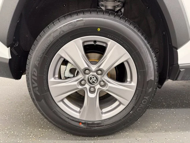Certified Used 2025 White Toyota XLE image 21
