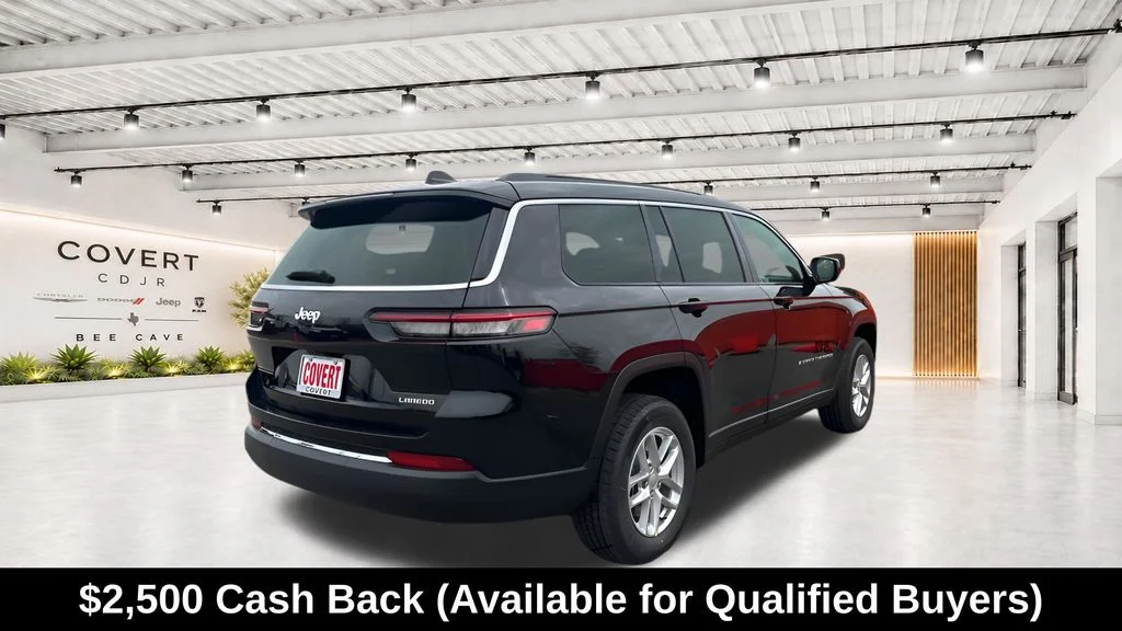 New 2025 Diamond Black Crystal Pearl-Coat Exterior Paint Jeep Laredo image 11