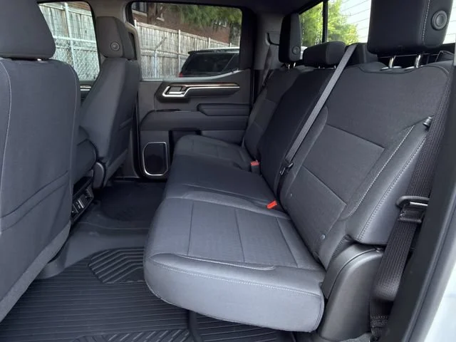 New 2026 Summit White Chevrolet LT image 19