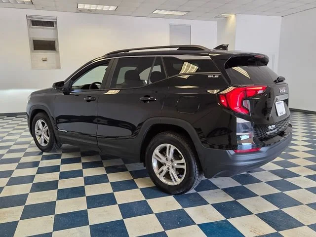 Used 2021 EBONY TWILIGHT METALLIC GMC SLE image 5
