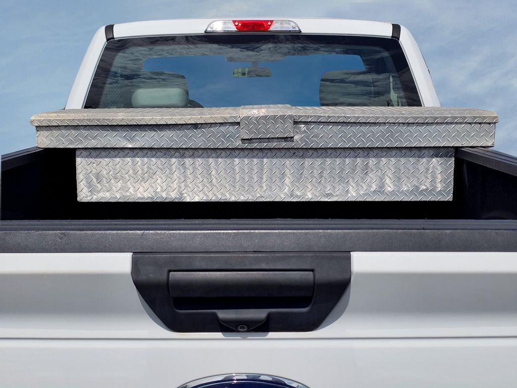 Used 2020 White Ford XL image 12