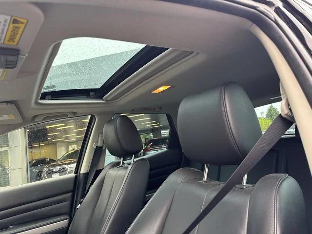 Used 2010 Black Mazda s Touring image 9