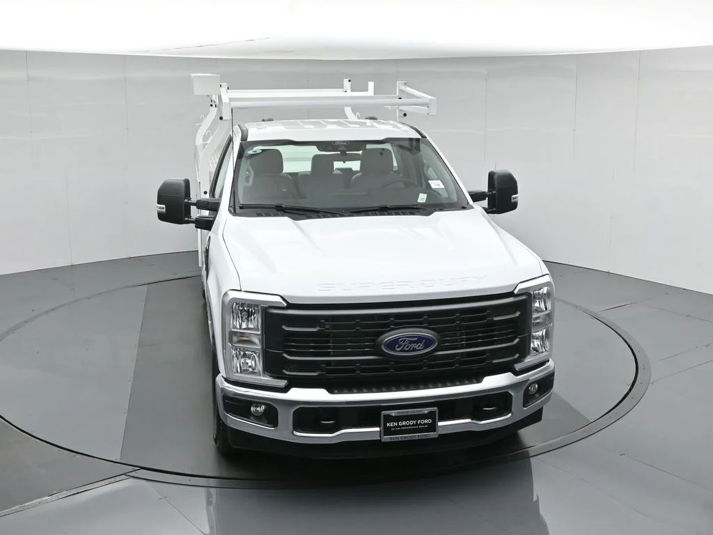New 2026 White Ford XL image 44