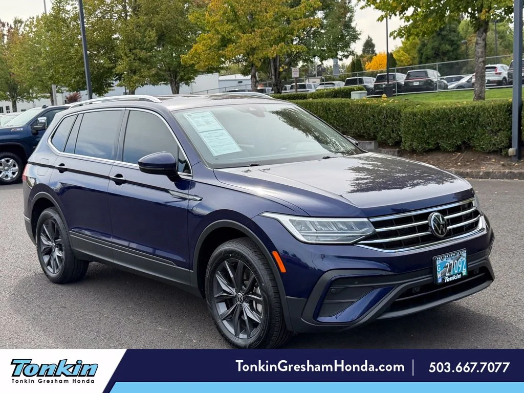 Used 2022 Atlantic Blue Metallic Volkswagen 2.0T SE image 1