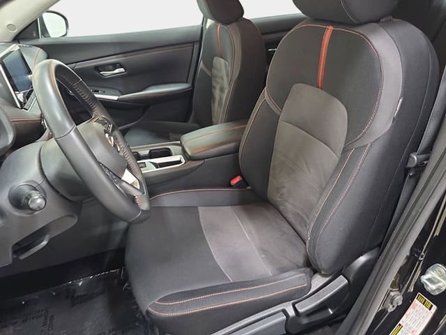 Used 2023 Black Nissan SR image 13