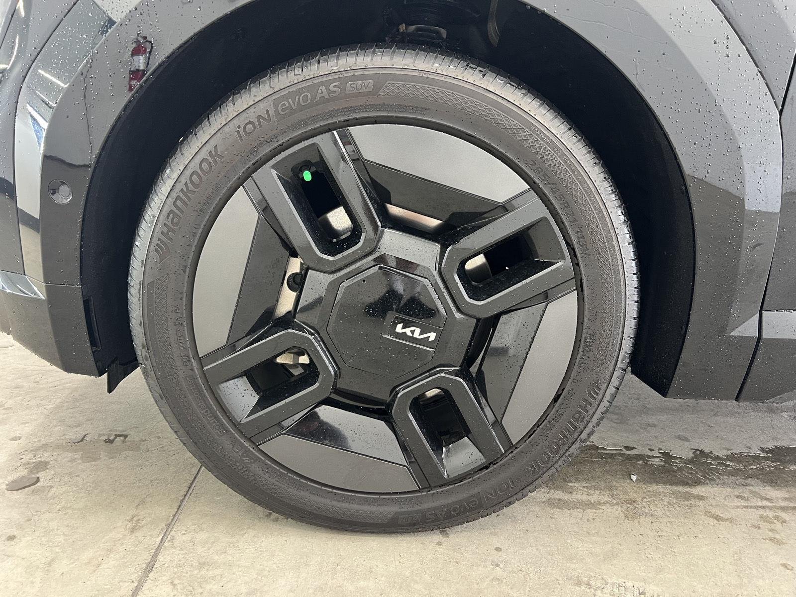 Used 2026 Ebony Black Kia GT-Line image 7