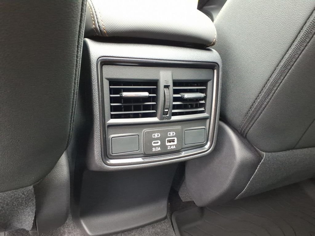New 2026 CRYSTAL BLACK SILICA Subaru Wilderness image 4