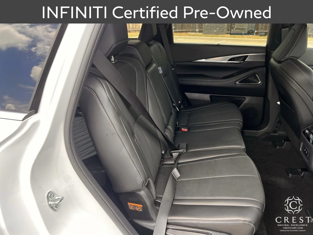 Certified Used 2026 Radiant White INFINITI LUXE image 30