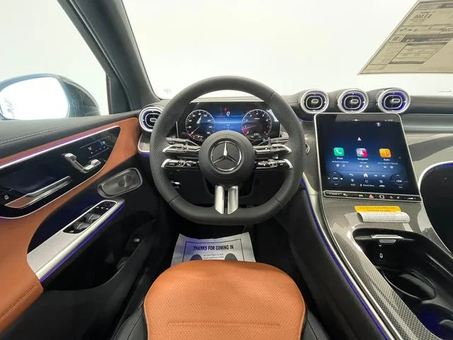 New 2027 White Mercedes-Benz GLC 300 image 23