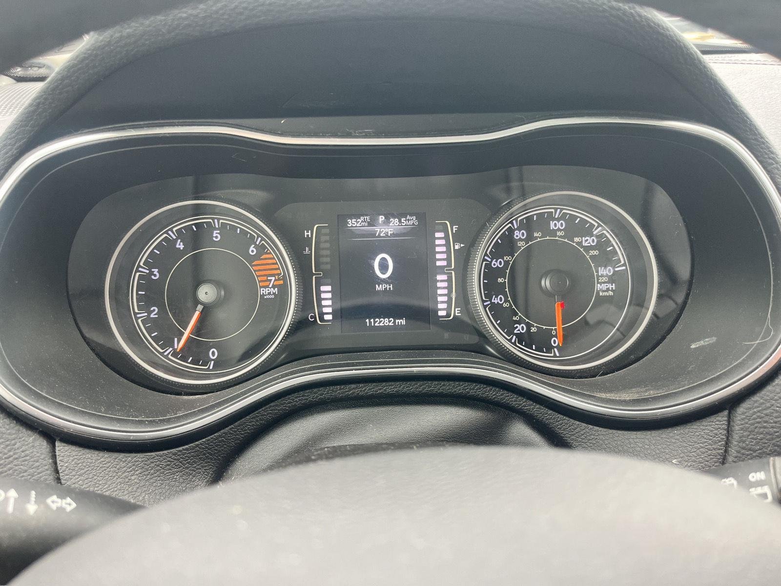 Used 2019 Velvet Red Pearlcoat Jeep Latitude image 17