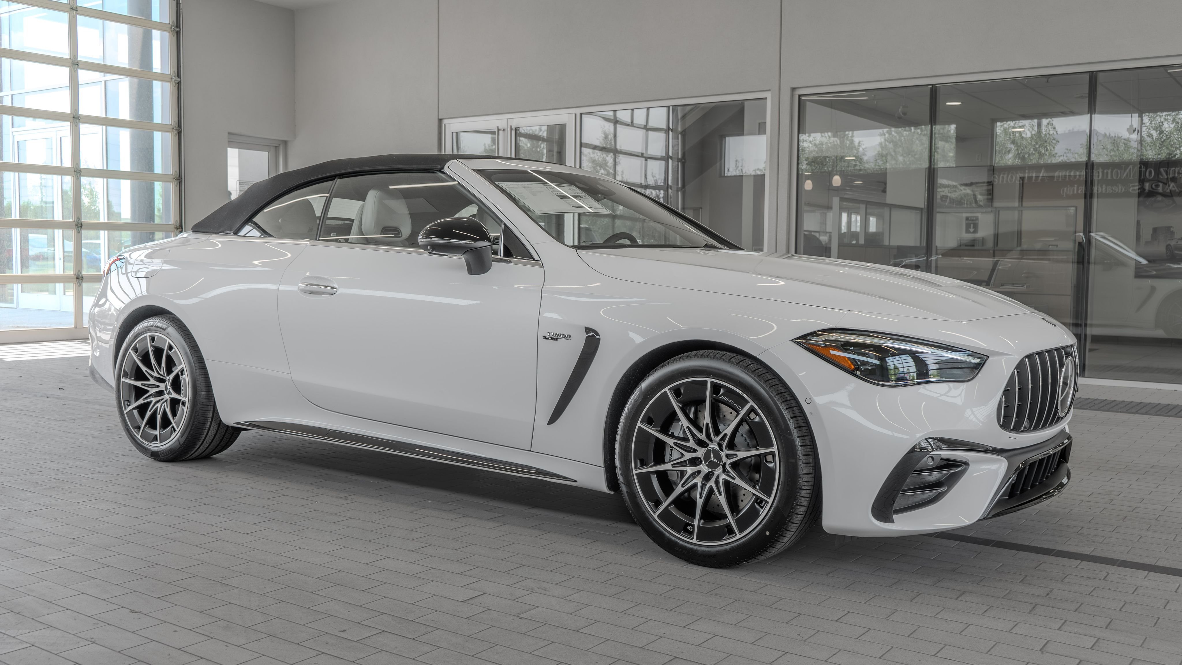 New 2026 MANUFAKTUR Moonlight White Metallic Mercedes-Benz CLE 53 AMG® image 12