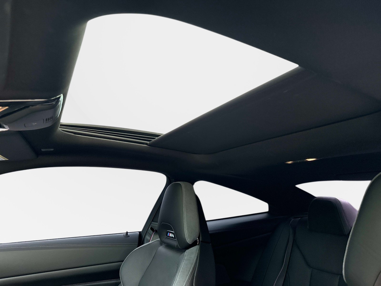Used 2021 Black Sapphire Metallic BMW Competition image 16