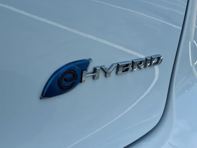 Used 2024  Chrysler Hybrid Select image 25