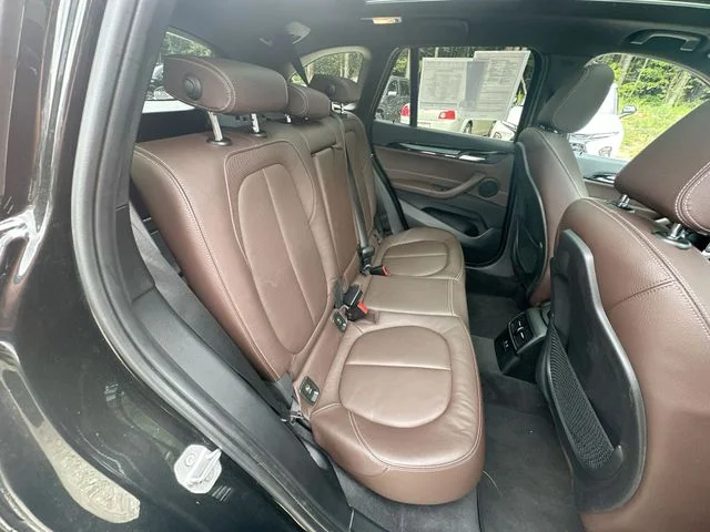 Used 2018 Black BMW sDrive28i image 30