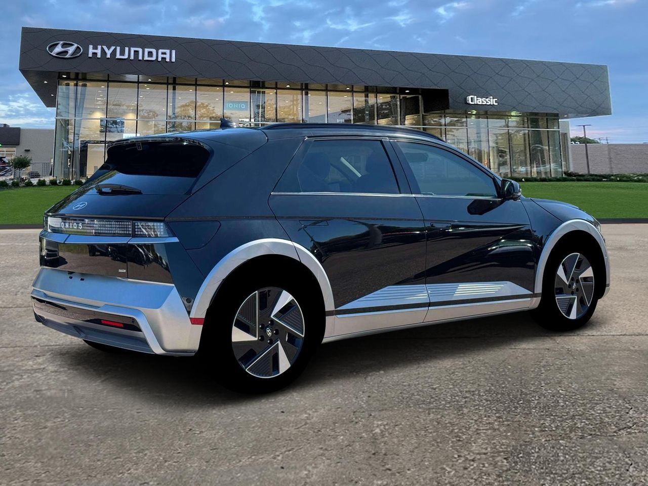 New 2026 Abyss Black Hyundai Limited image 8