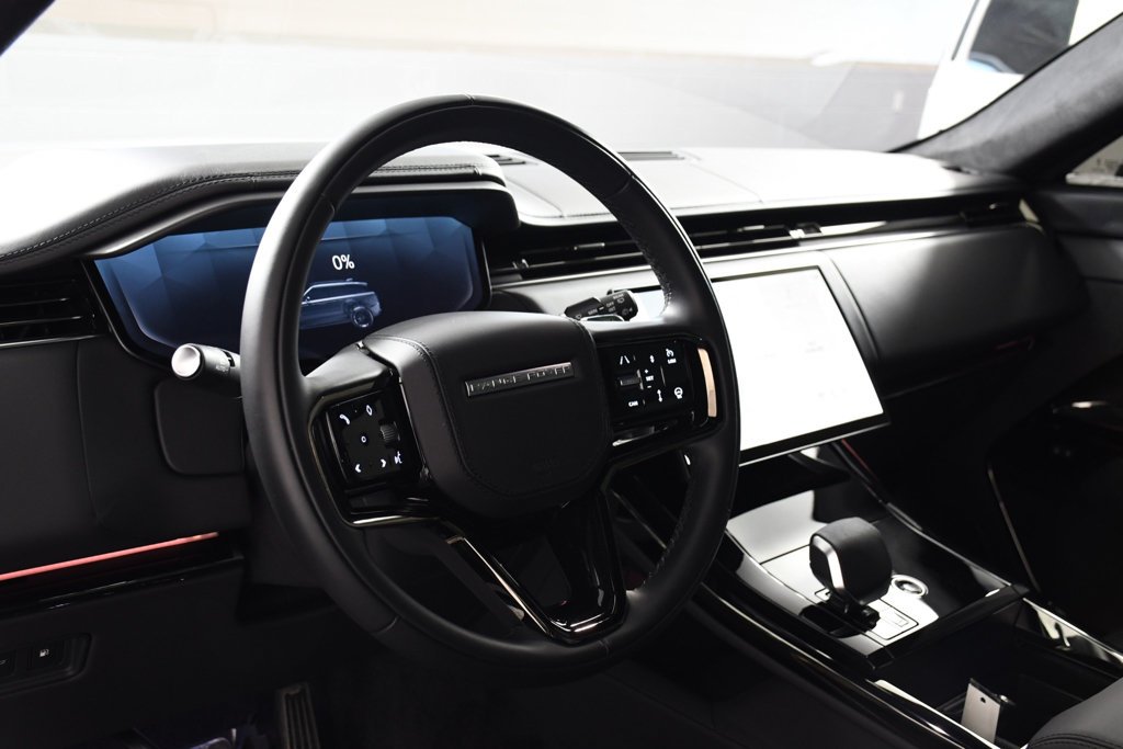 Used 2025 Borasco Grey Metallic Land Rover Autobiography image 13