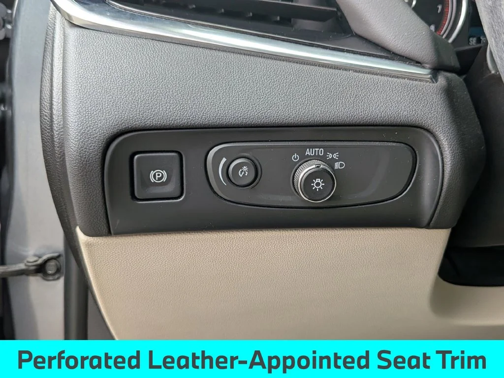 Used 2018 Gray Buick Essence image 20